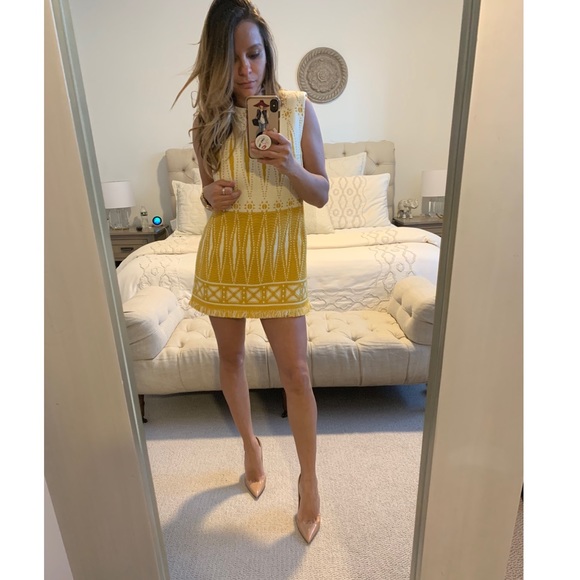 Dress - Picture 1 of 3